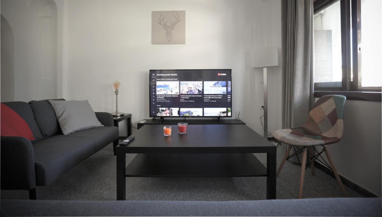 Modern 2 Bedroom Apartment Next To Metro - Marousi Athens Luaran gambar