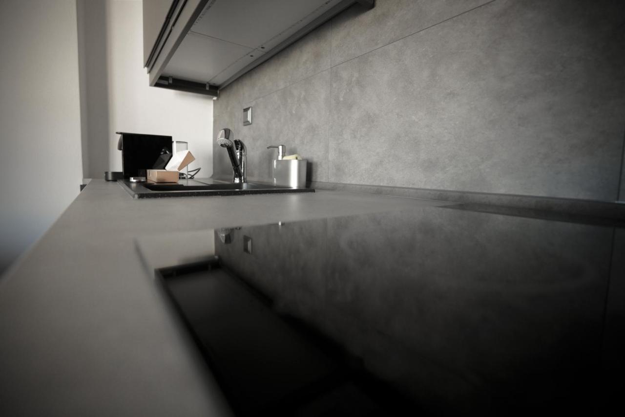 Modern 2 Bedroom Apartment Next To Metro - Marousi Athens Luaran gambar