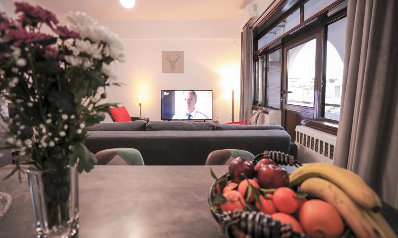 Modern 2 Bedroom Apartment Next To Metro - Marousi Athens Luaran gambar