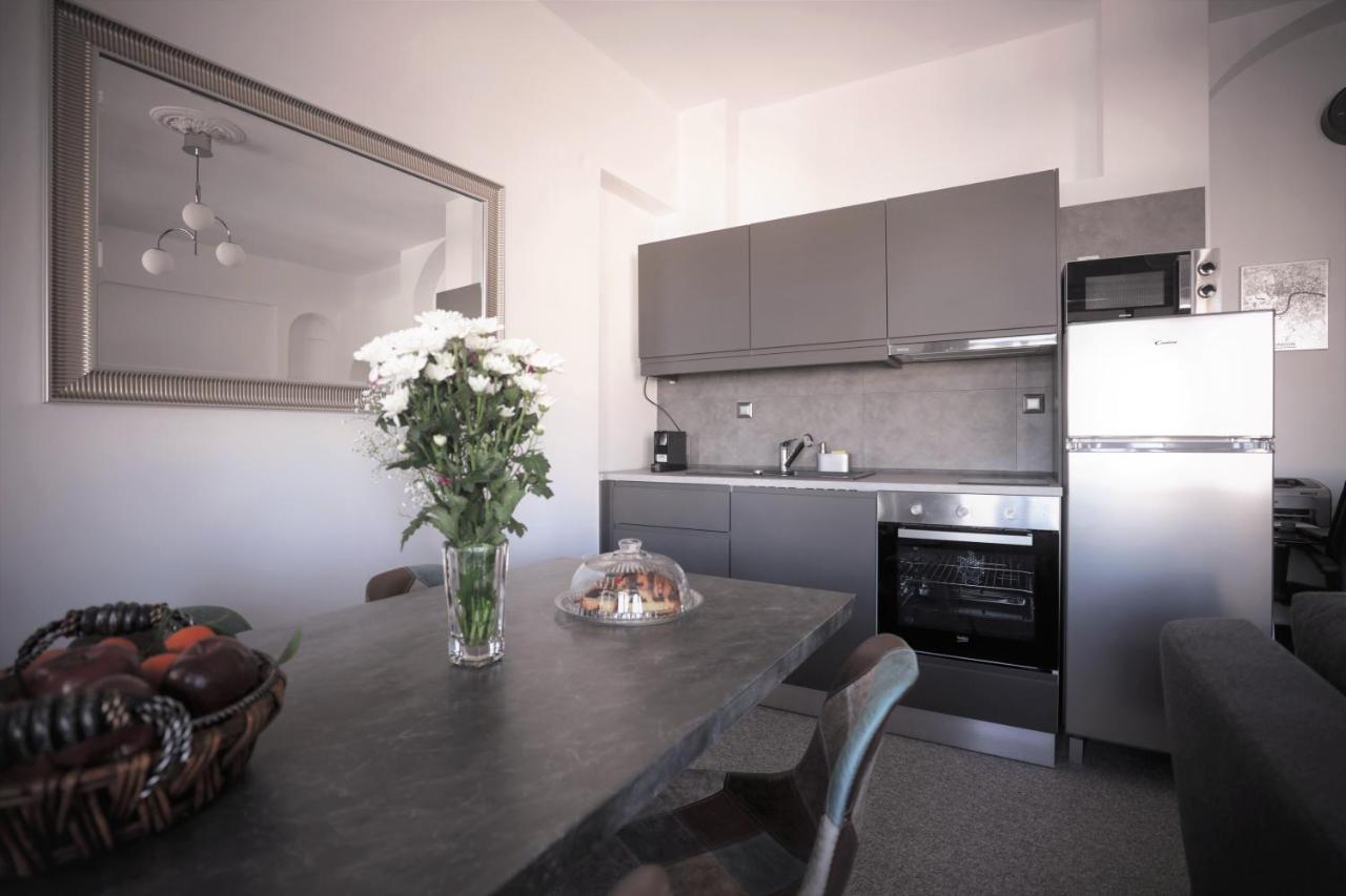 Modern 2 Bedroom Apartment Next To Metro - Marousi Athens Luaran gambar